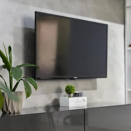 Apartman Quiet 1bed Flat With Free Parking *